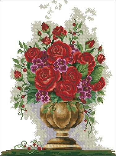 Букет роз в античной вазе