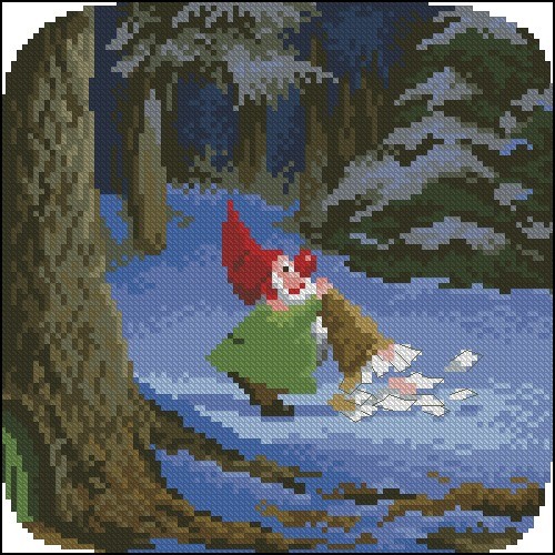 Гномик в красном колпачке, зимой в лесу