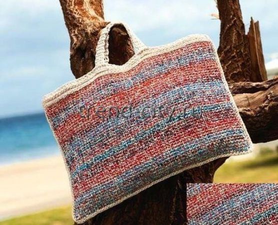 Вязаная тунисская сумка из трикотажной пряжи