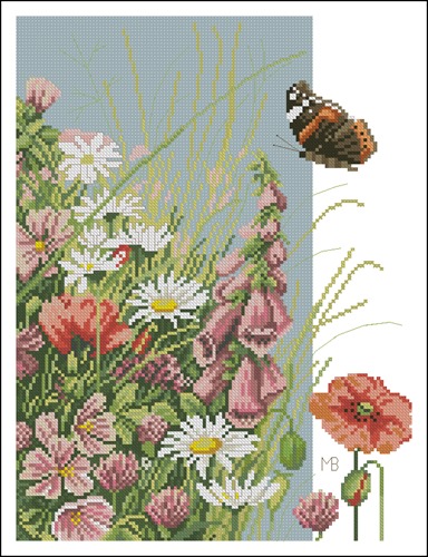 Бабочка и цветочное поле
